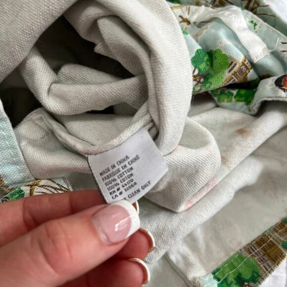 Cooperative United Kingdom Graphic Canvas Tote Bag - Picture 3 of 5